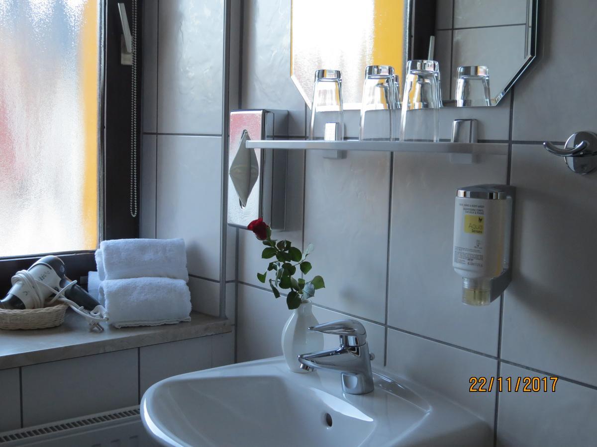 Hotel Saarblick Mettlach Extérieur photo