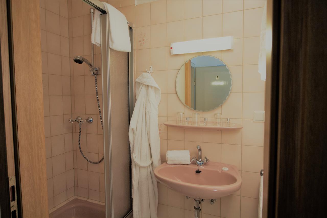 Hotel Saarblick Mettlach Extérieur photo