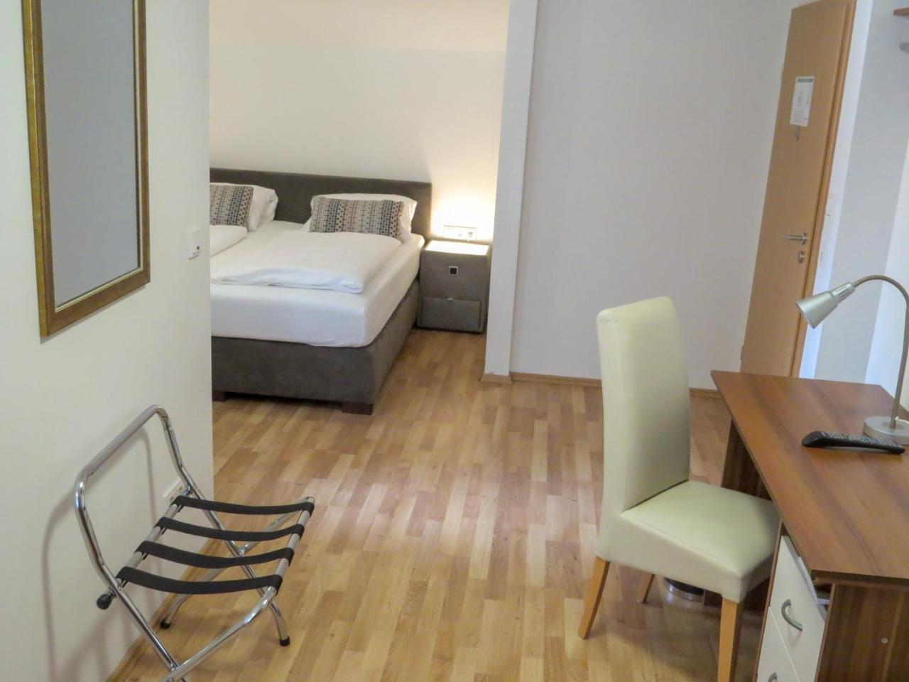 Hotel Saarblick Mettlach Extérieur photo
