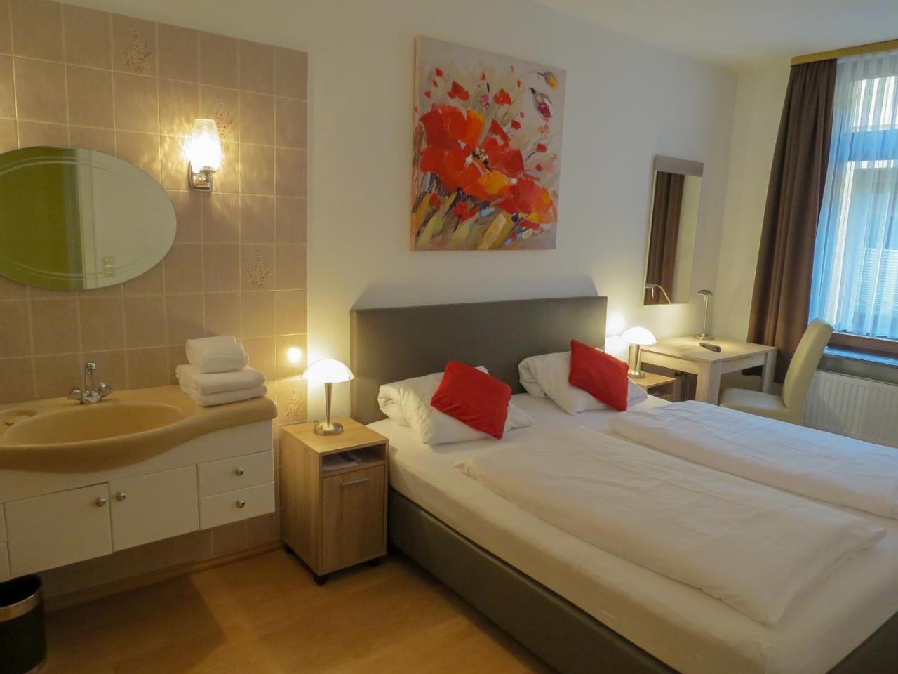 Hotel Saarblick Mettlach Extérieur photo